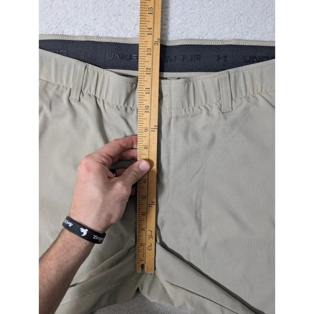 Under Armour Golf Shorts Mens 40/10 Tan Stretch Performance 1309548 Match Play‎